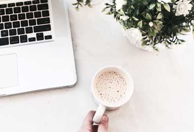 海港禁区混战李扬抽射破门被判越位，5-1比分险成现实